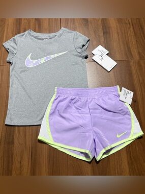 Nike Girls 2 Piece Matching Set Size 6 Shirt and Shorts NWT